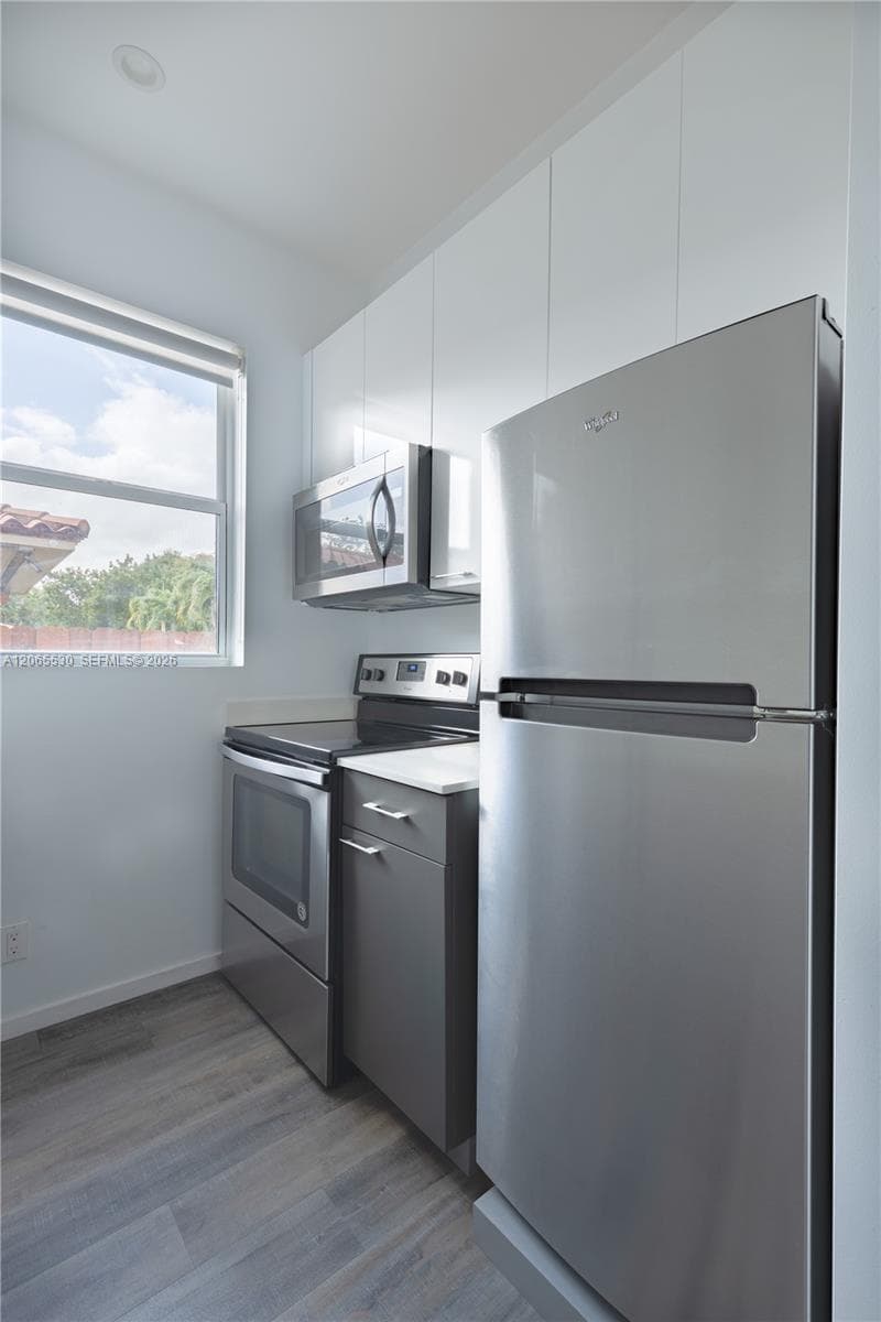 324 Mendoza Ave # 5, Miami, FL 33134 photo 6