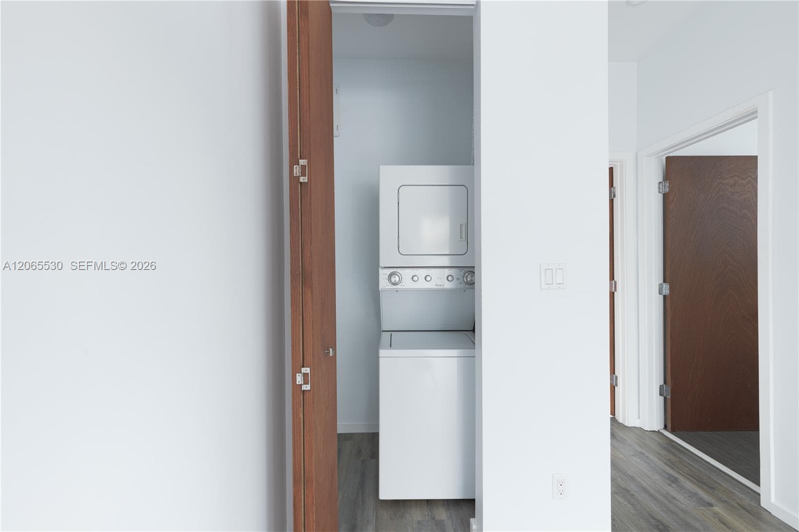 324 Mendoza Ave # 5, Miami, FL 33134 photo 8