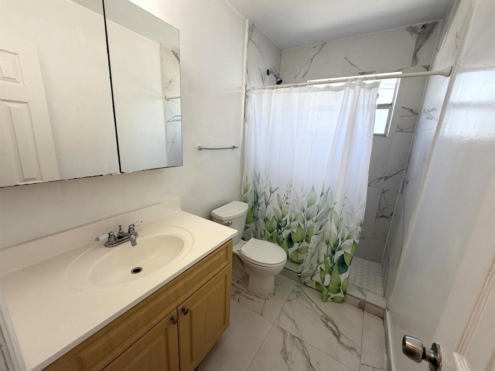 915 NE 8th Street # 104, Hallandale Beach, FL 33009 photo 8