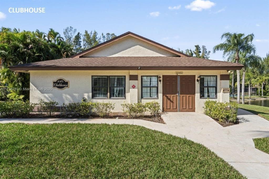 20929 BOCA RIDGE Drive W, Boca Raton, FL 33428 photo 10