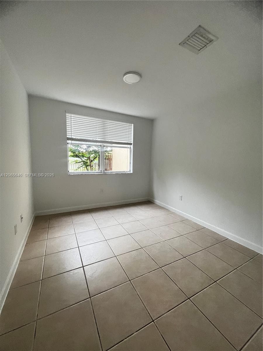 1720 NE 33rd Ave # 110-5, Homestead, FL 33033 photo 9