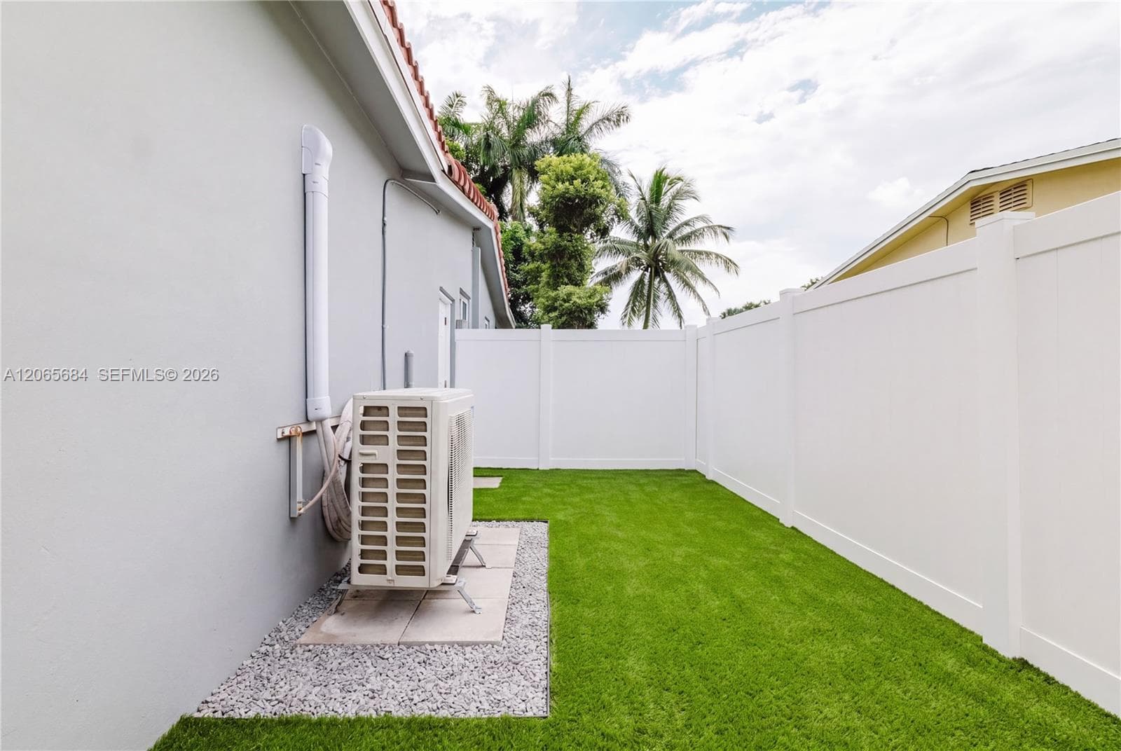 5261 SW 89th Ave, Cooper City, FL 33328 photo 4