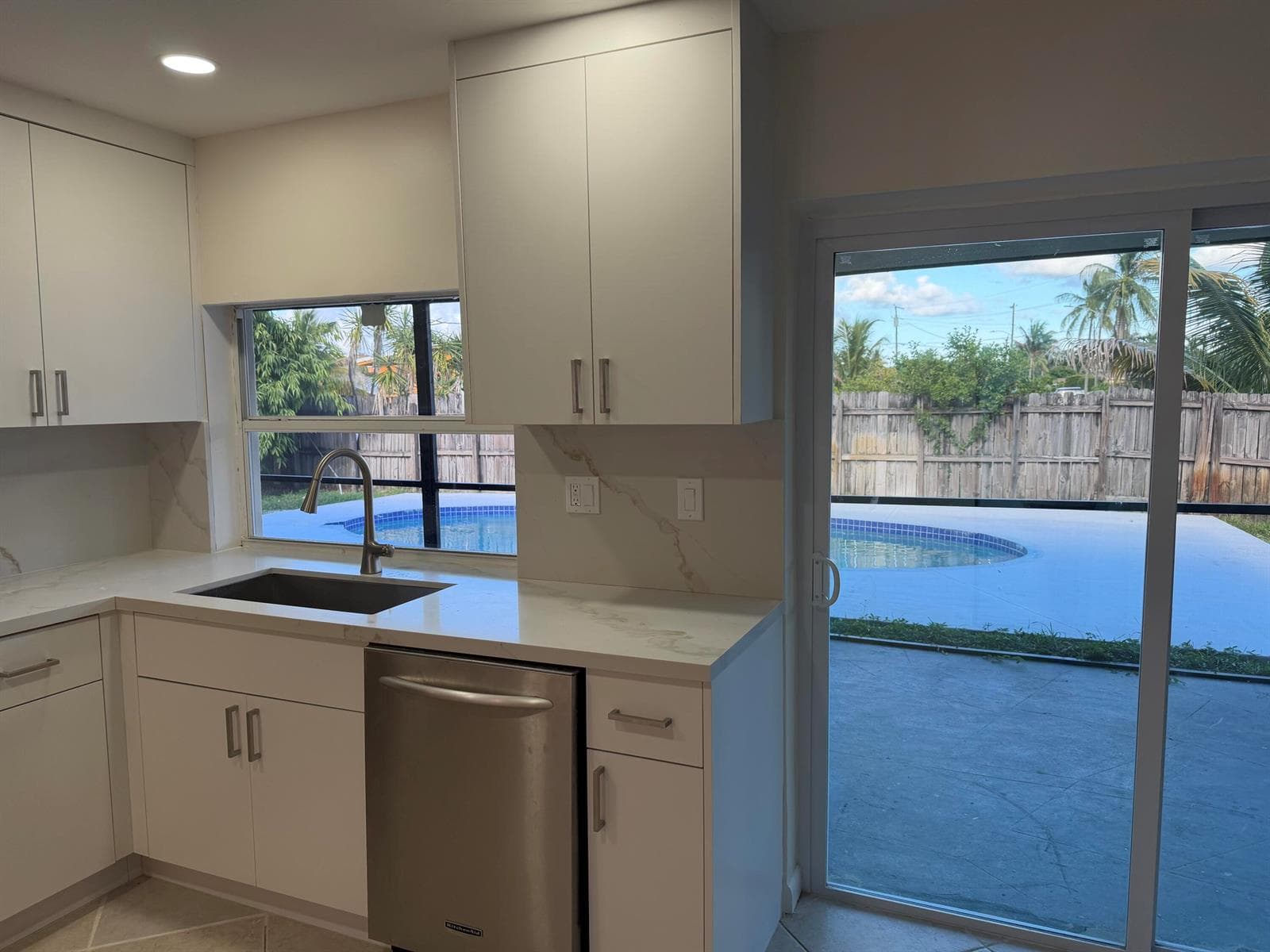 4200 NW 37TH Terrace, Fort Lauderdale, FL 33309 photo 2