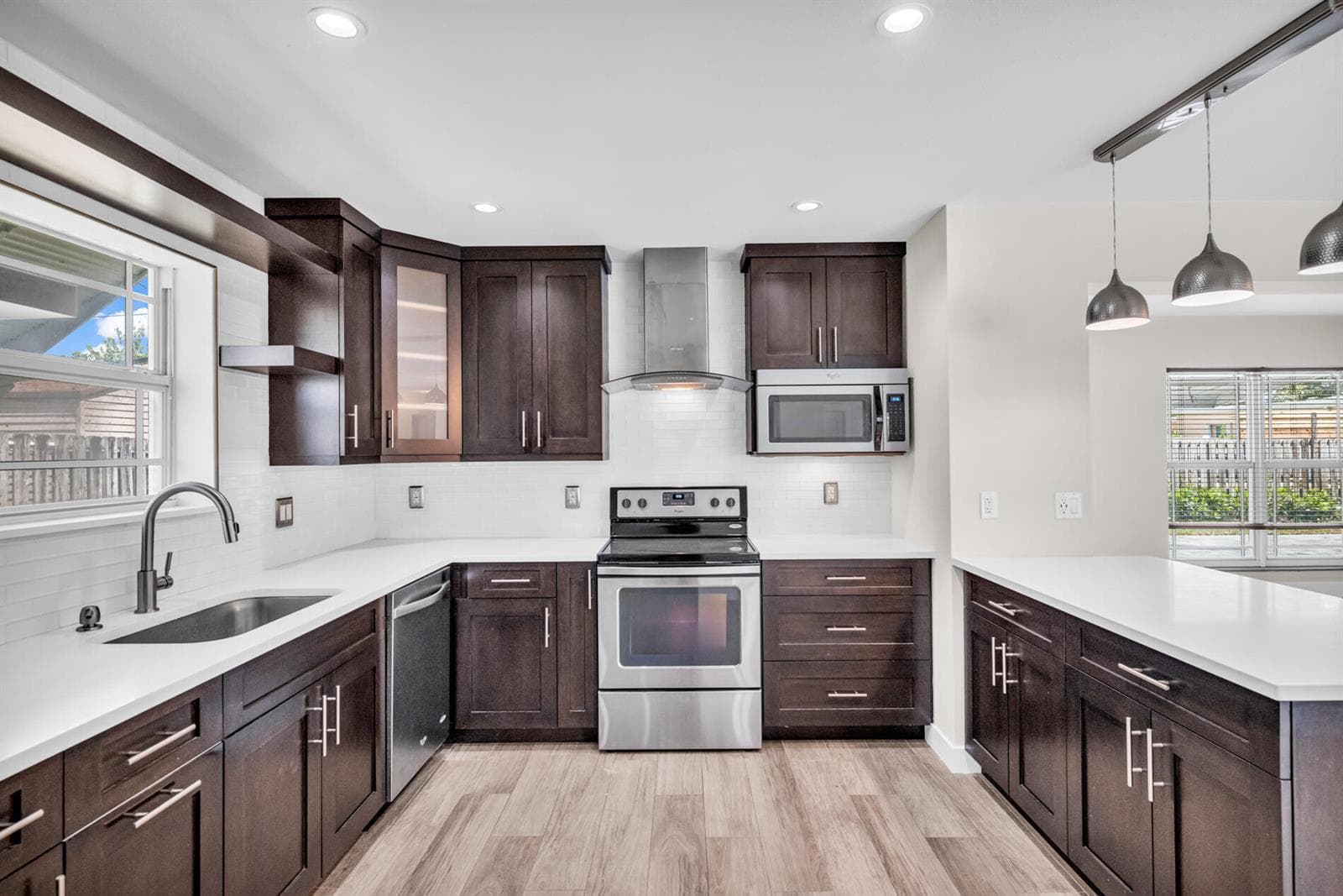 921 SE 15th Court, Deerfield Beach, FL 33441 photo 12