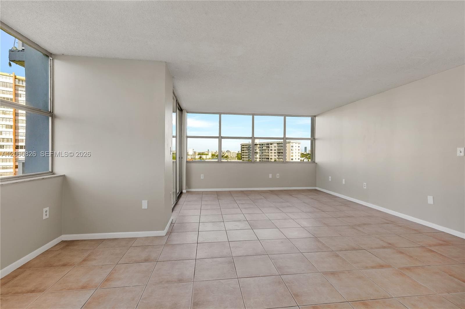 1300 NE Miami Gardens Dr # 714E, Miami, FL 33179 photo 7