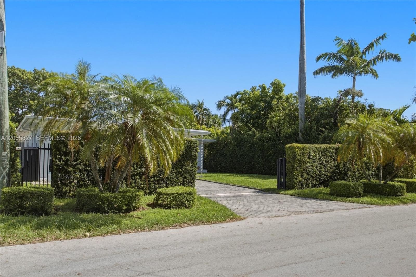 1525 Calais Dr, Miami Beach, FL 33141 photo 13