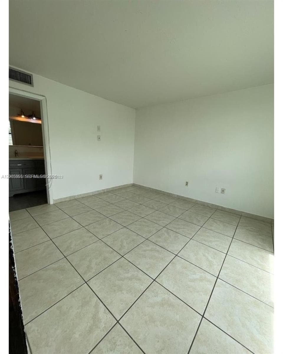 11750 SW 18th St # 208-1, Miami, FL 33175 photo 9
