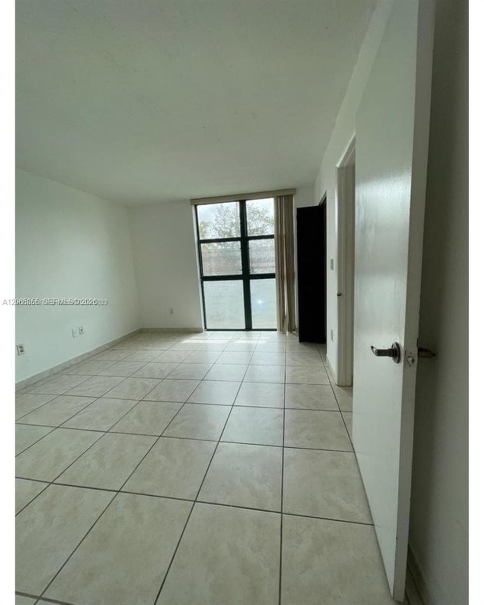 11750 SW 18th St # 208-1, Miami, FL 33175 photo 8