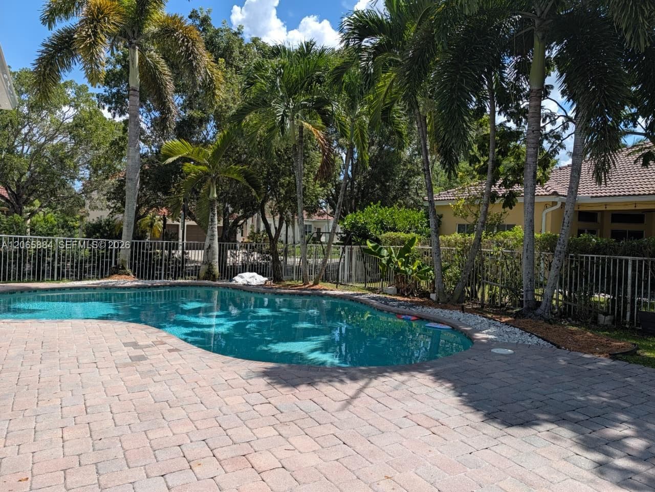 1073 Allamanda Way, Weston, FL 33327 photo 13