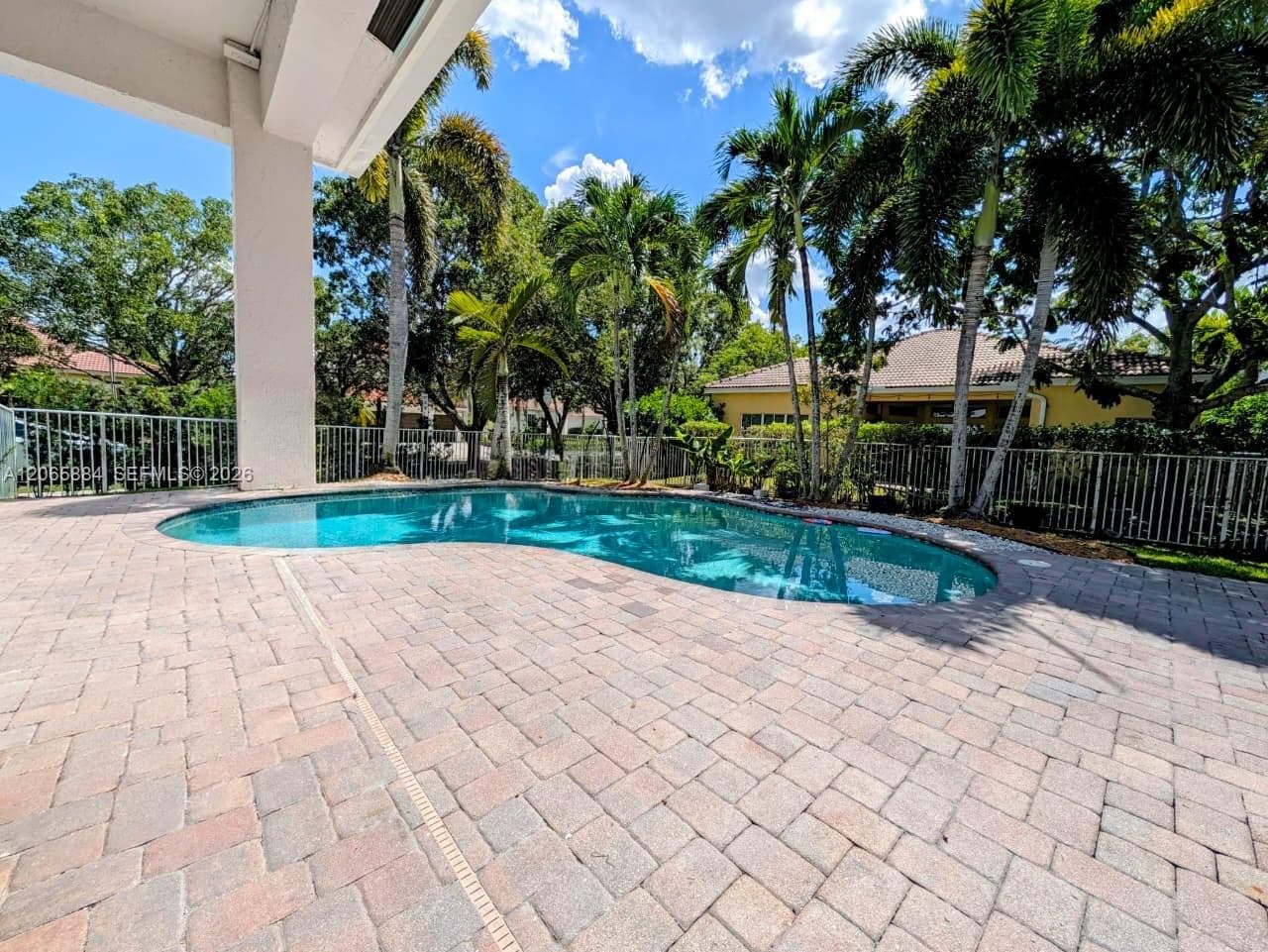1073 Allamanda Way, Weston, FL 33327 photo 12