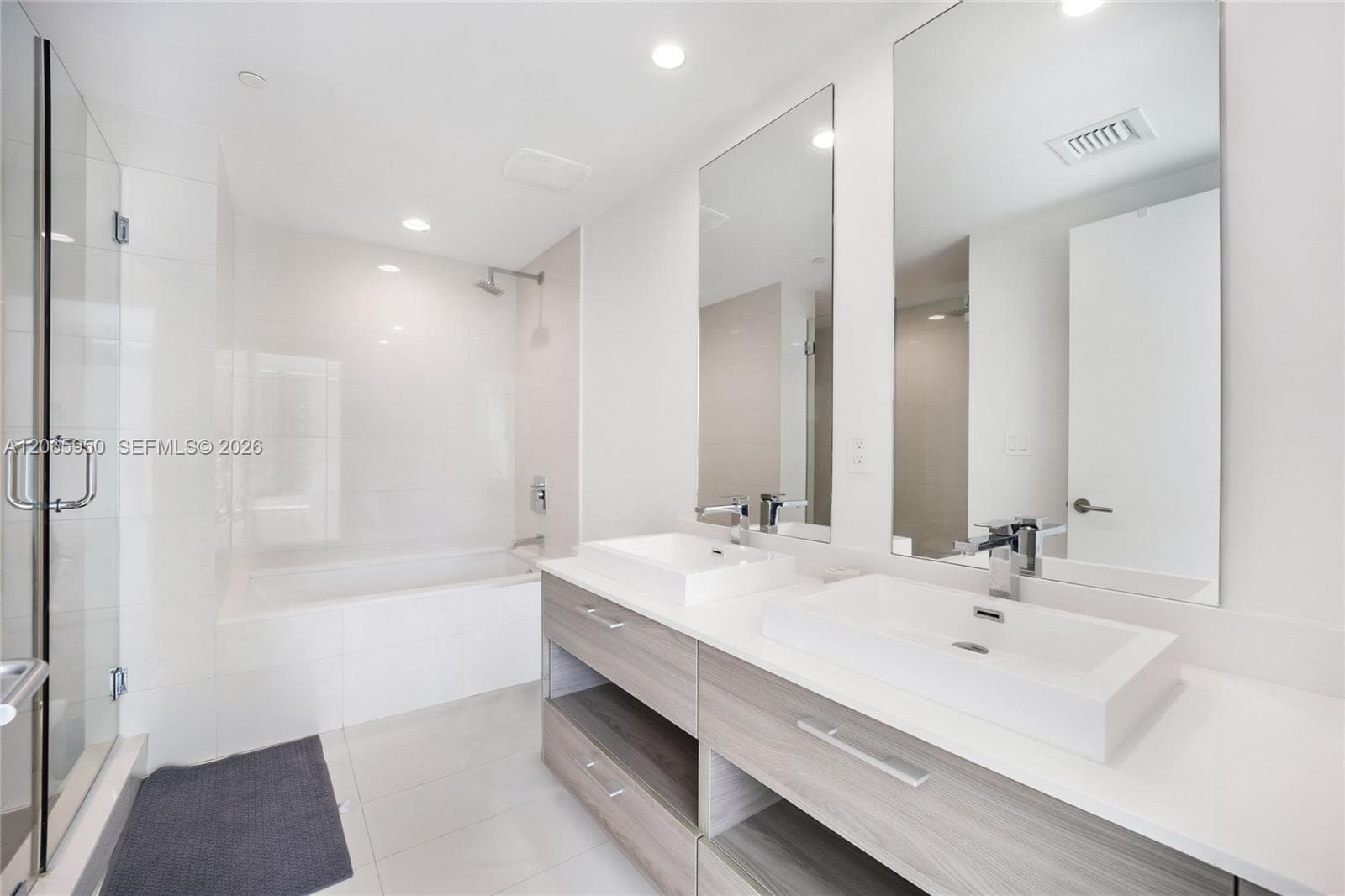1300 S Miami Ave # 1705, Miami, FL 33130 photo 6