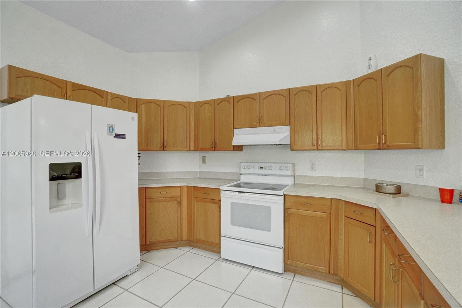 25 Ludlam Dr, Miami Springs, FL 33166 photo 13