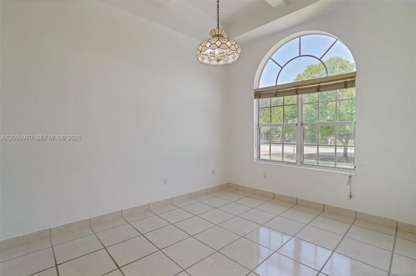 25 Ludlam Dr, Miami Springs, FL 33166 photo 10