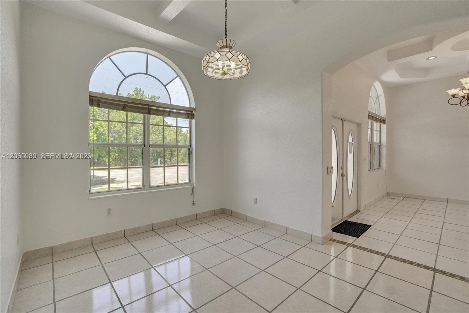 25 Ludlam Dr, Miami Springs, FL 33166 photo 8