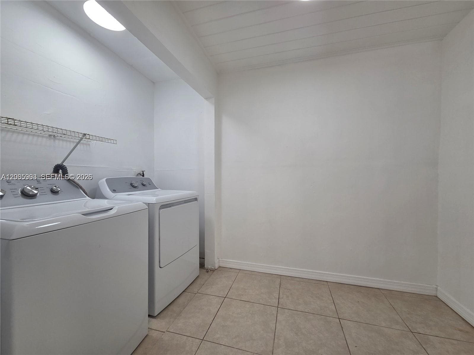 6240 SW 21st St (upstairs) # 6242, Miami, FL 33155 photo 11