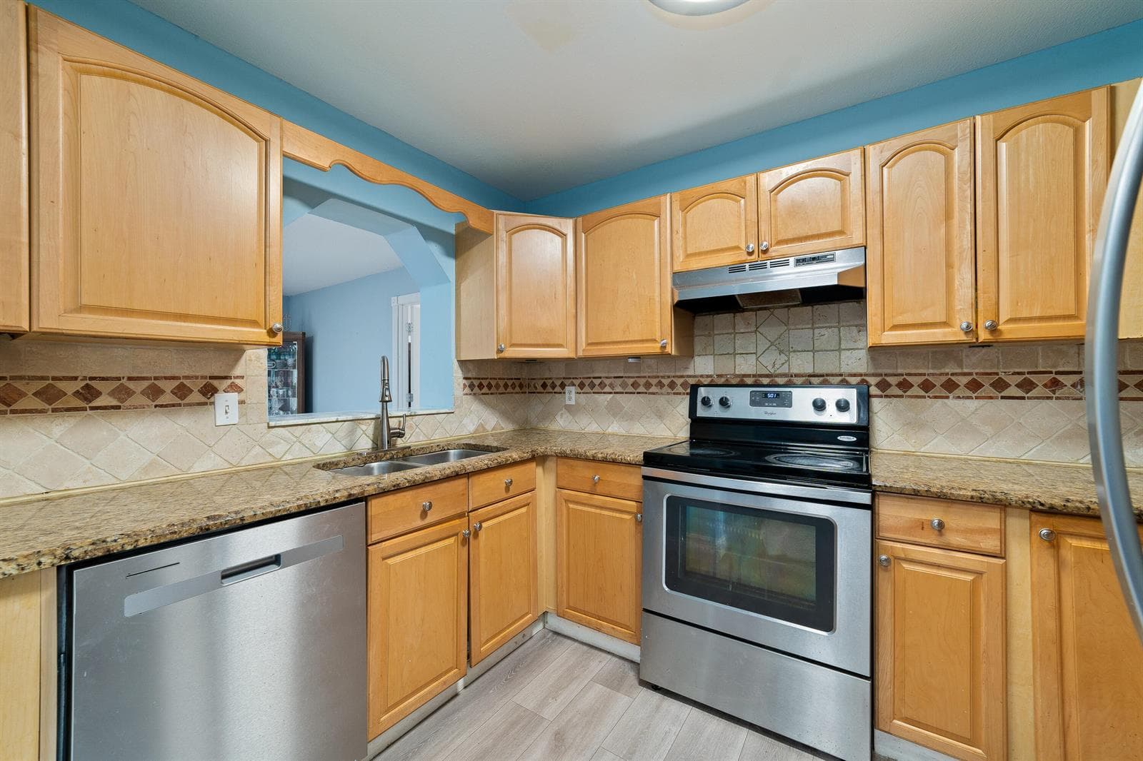 6767 Massachusetts Drive, Lake Worth, FL 33462 photo 9