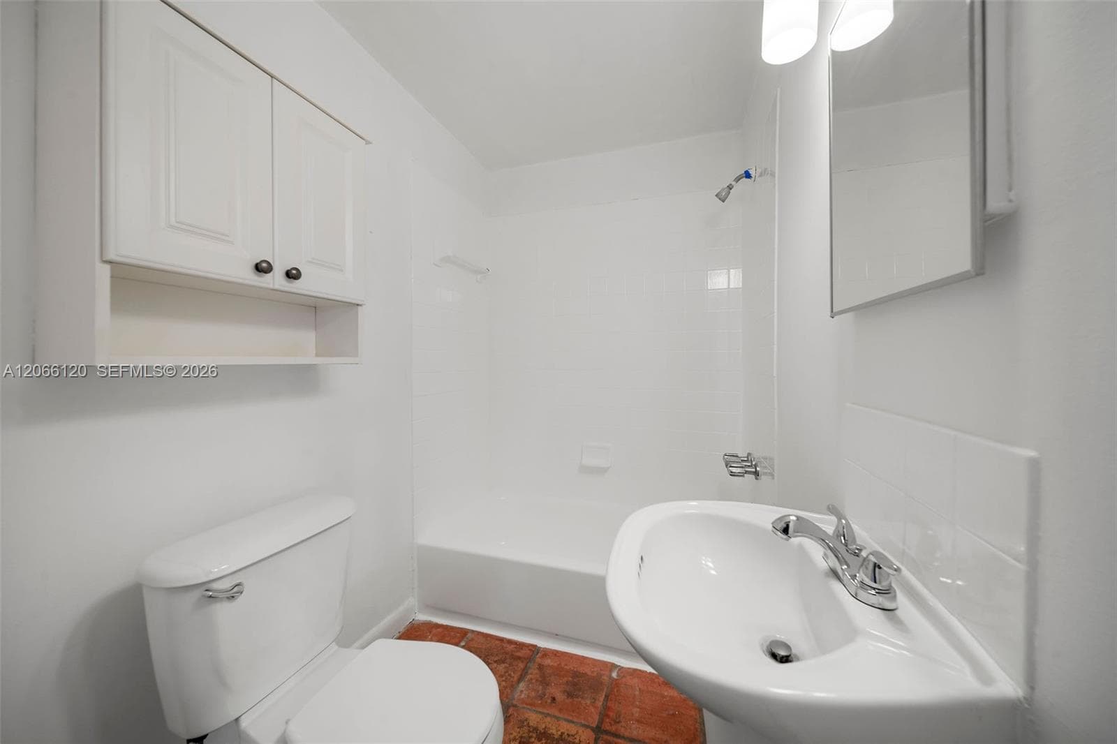 934 Michigan Ave # 207, Miami Beach, FL 33139 photo 6