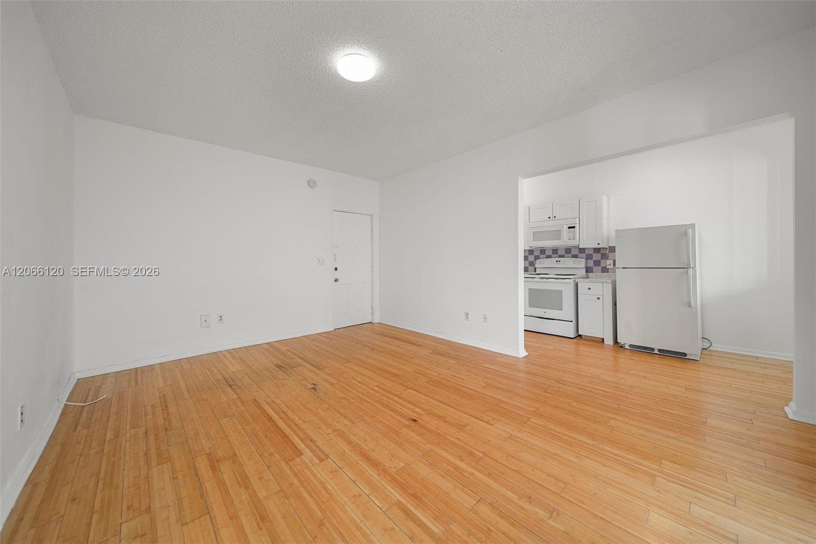 934 Michigan Ave # 207, Miami Beach, FL 33139 photo 7