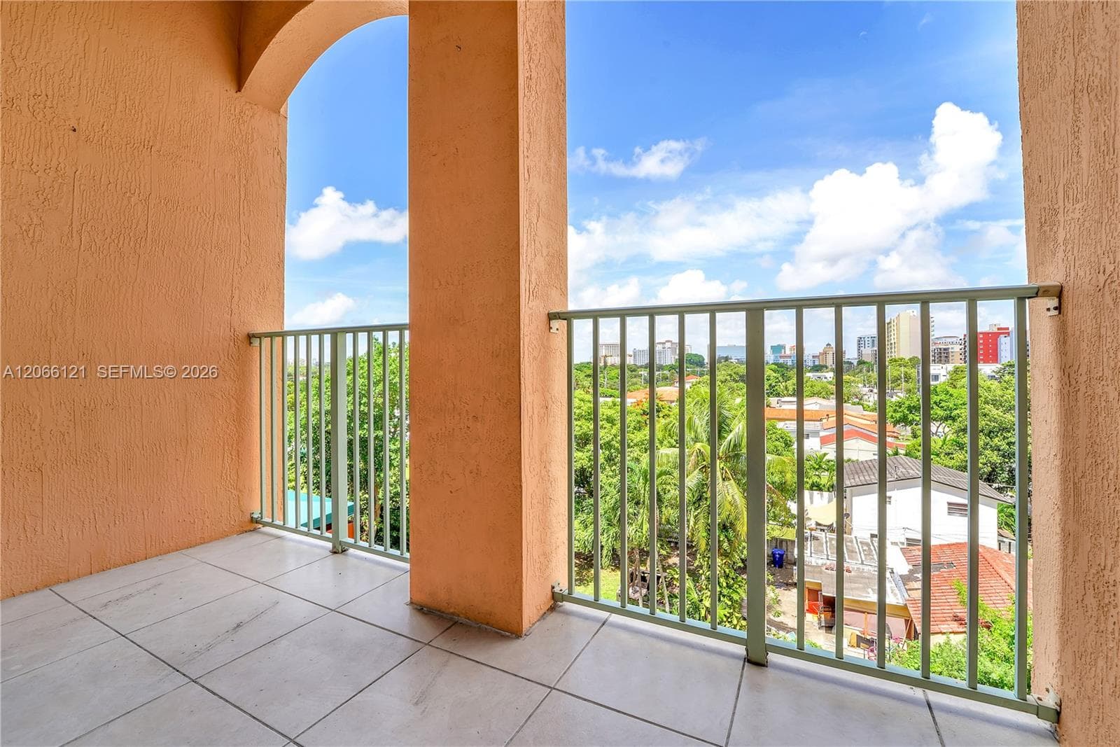 2280 SW 32nd Ave # 403, Miami, FL 33145 photo 8