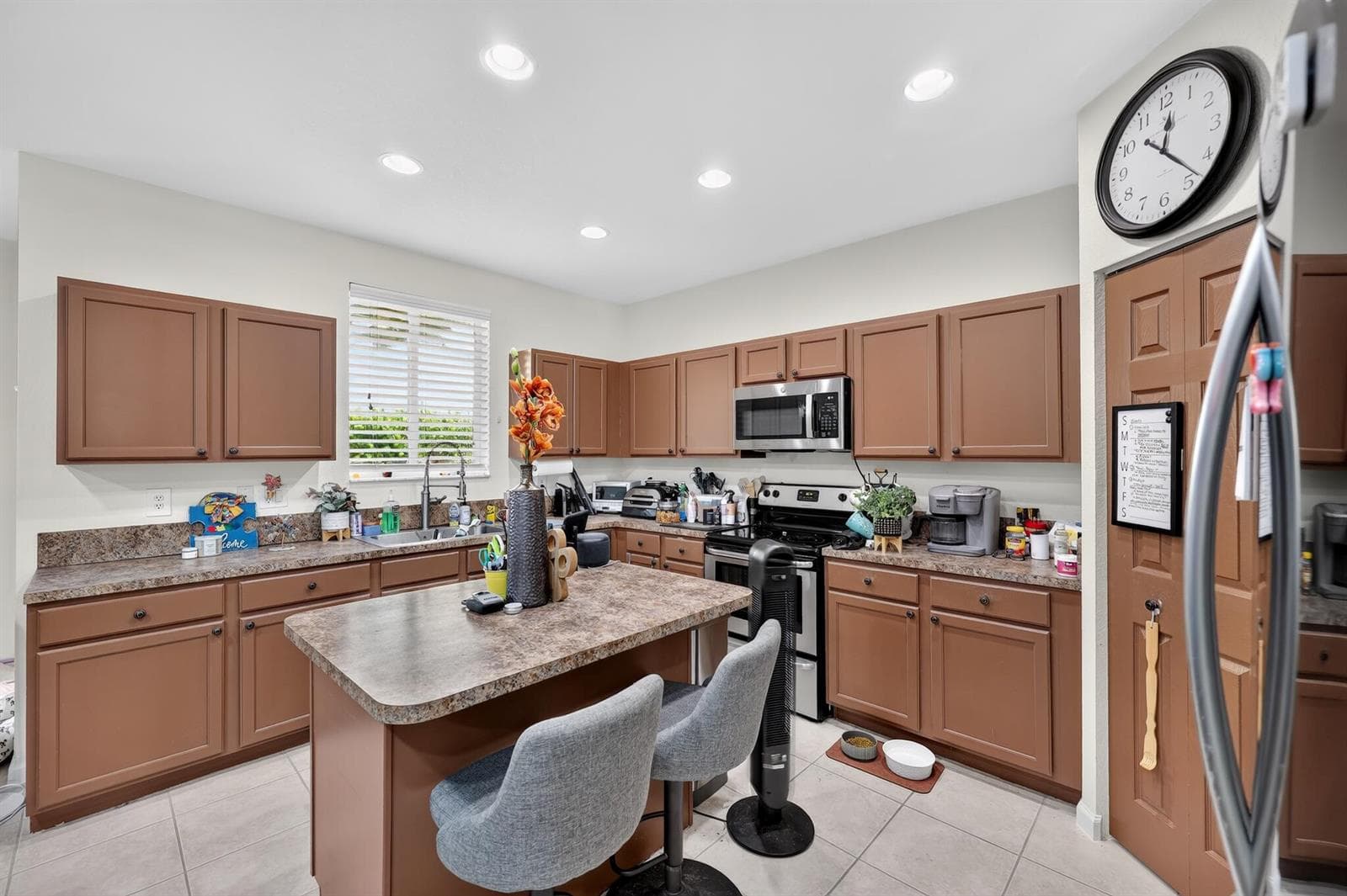 2823 S EVERGREEN Circle, Boynton Beach, FL 33426 photo 7