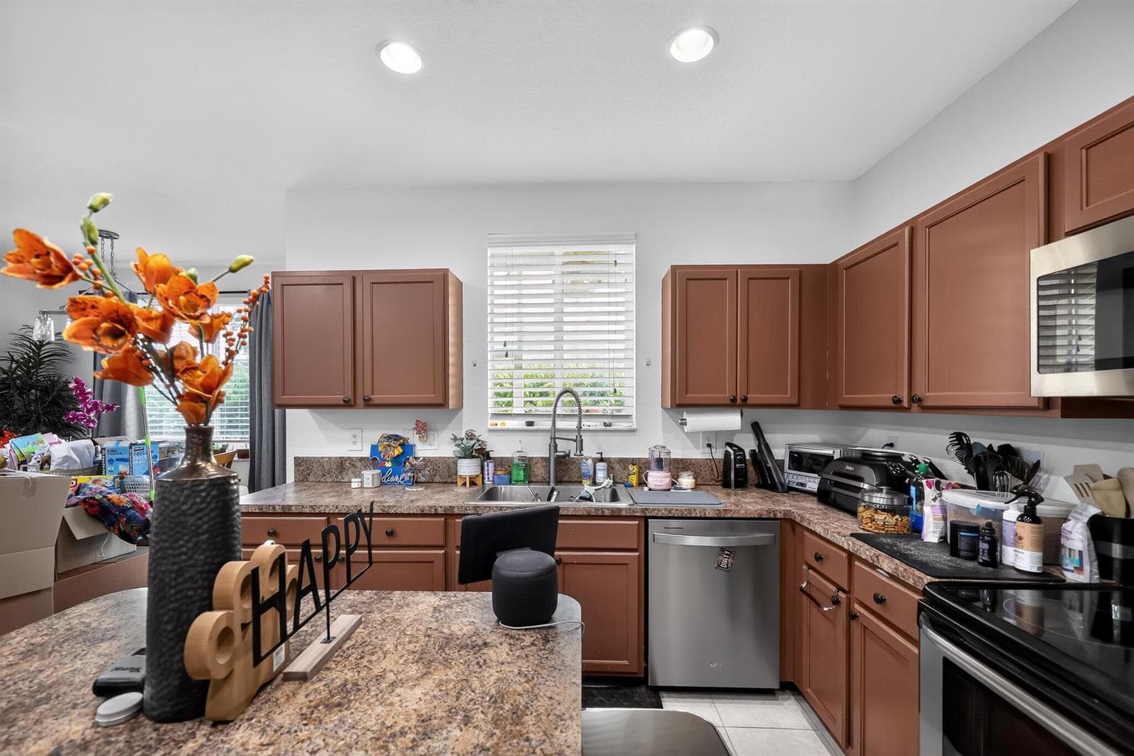 2823 S EVERGREEN Circle, Boynton Beach, FL 33426 photo 9