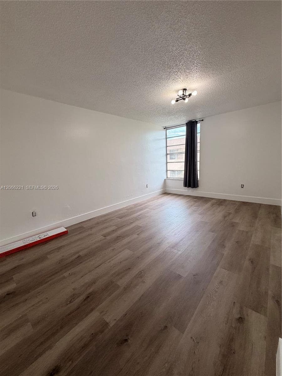 840 NW 87th Ave # 406, Miami, FL 33172 photo 9