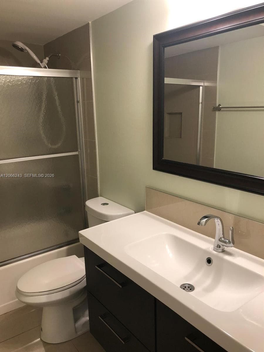 319 NE 14th Ave # 707, Hallandale Beach, FL 33009 photo 12