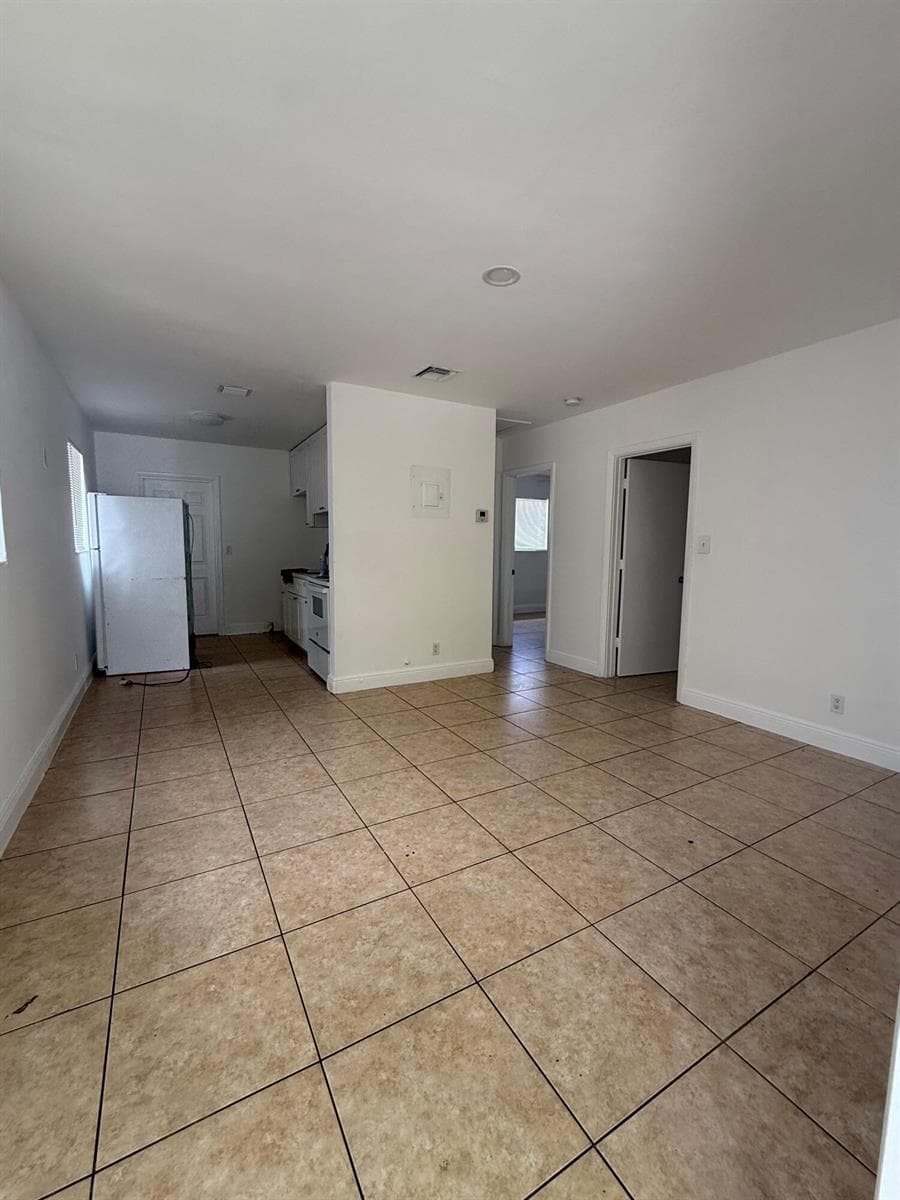 760 NW 4TH Street # 2, Hallandale Beach, FL 33009 photo 4