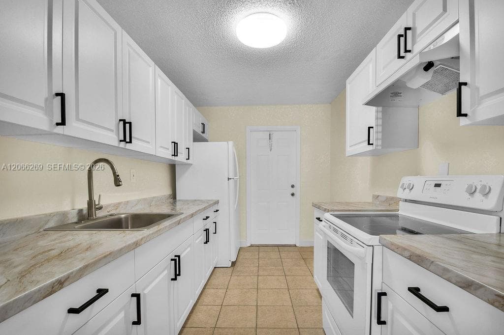 18947 NW 45th Ave # 1, Miami Gardens, FL 33055 photo 10