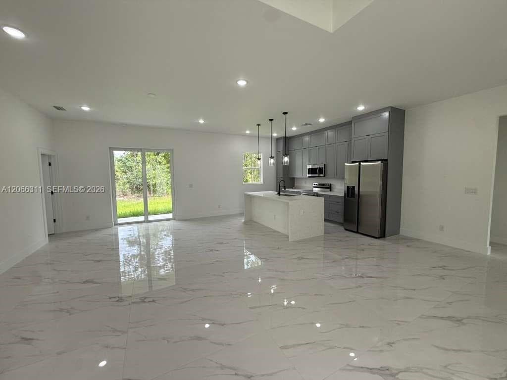 723 EPPS BROWN ST E, Other City - In The State Of Florida, FL 33974 photo 8