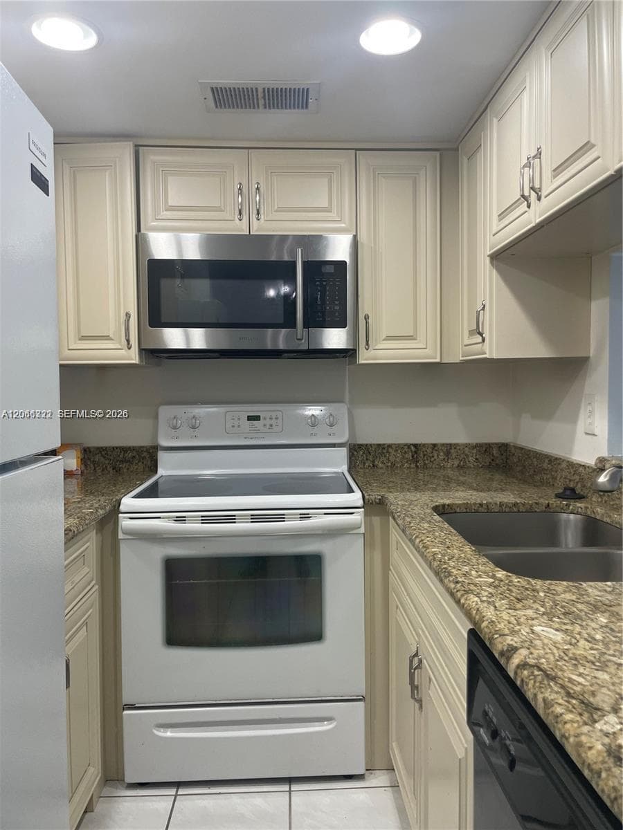 7250 Golf Colony Ct # 102, Lake Worth, FL 33467 photo 7