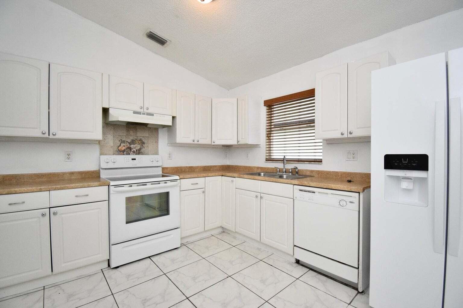 1456 Waterway Cove Drive, Wellington, FL 33414 photo 6