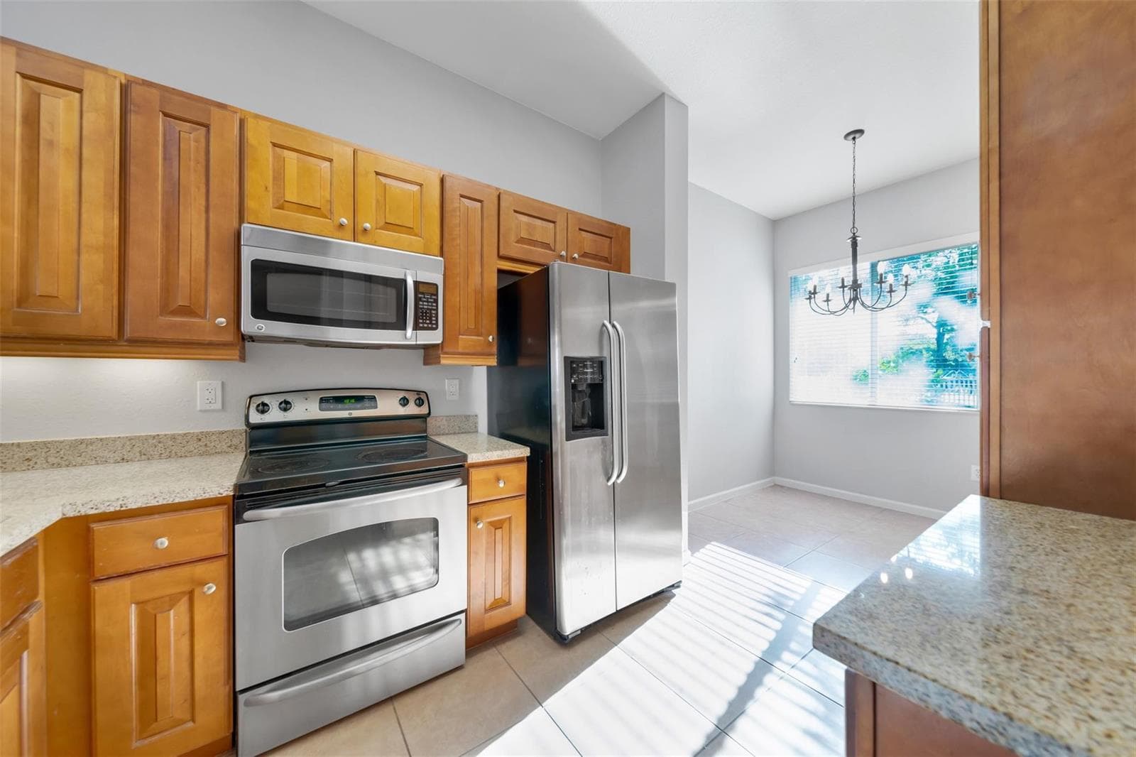 3500 OAKS CLUBHOUSE Drive # 102, Pompano Beach, FL 33069 photo 2