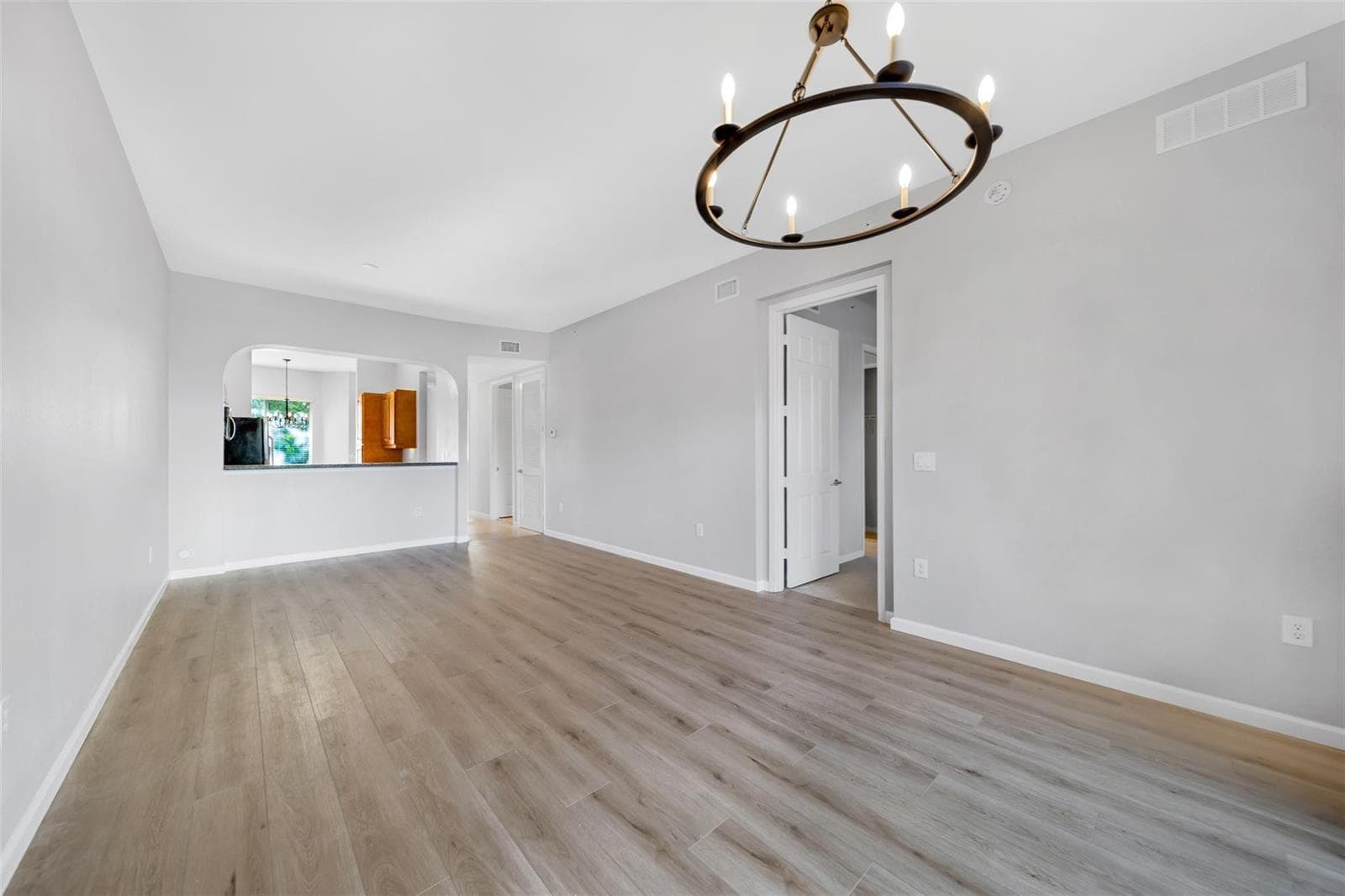 3500 OAKS CLUBHOUSE Drive # 102, Pompano Beach, FL 33069 photo 8