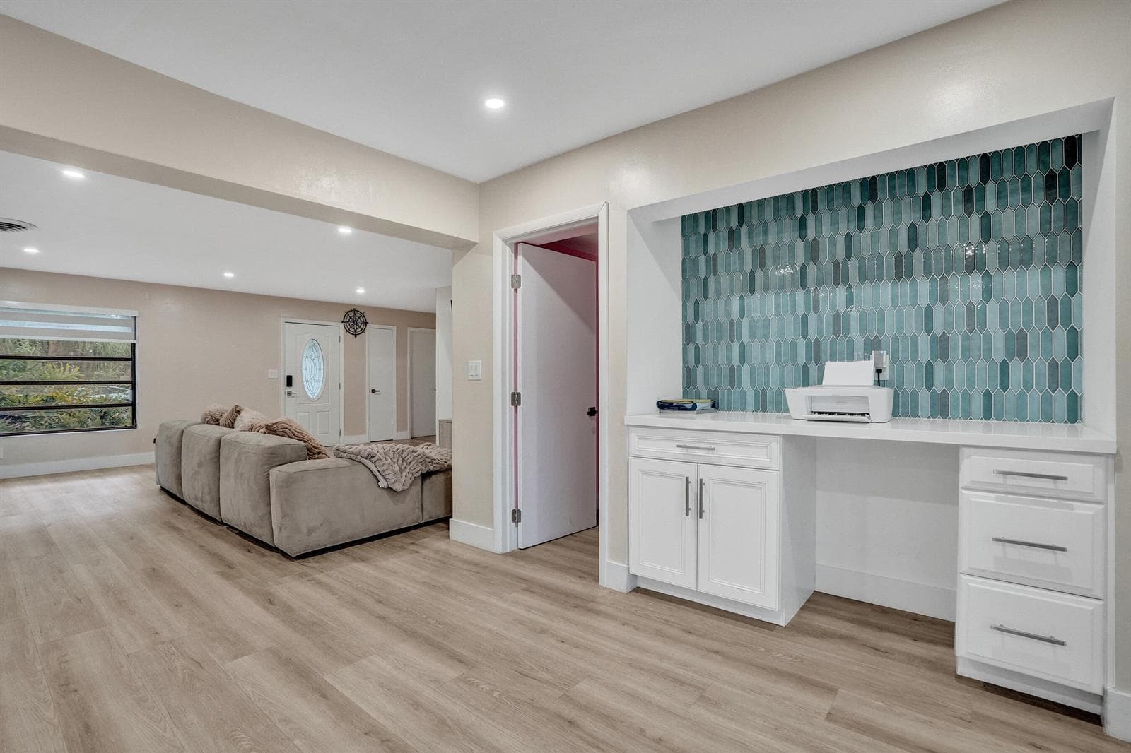 885 Azalea Court, Plantation, FL 33317 photo 8