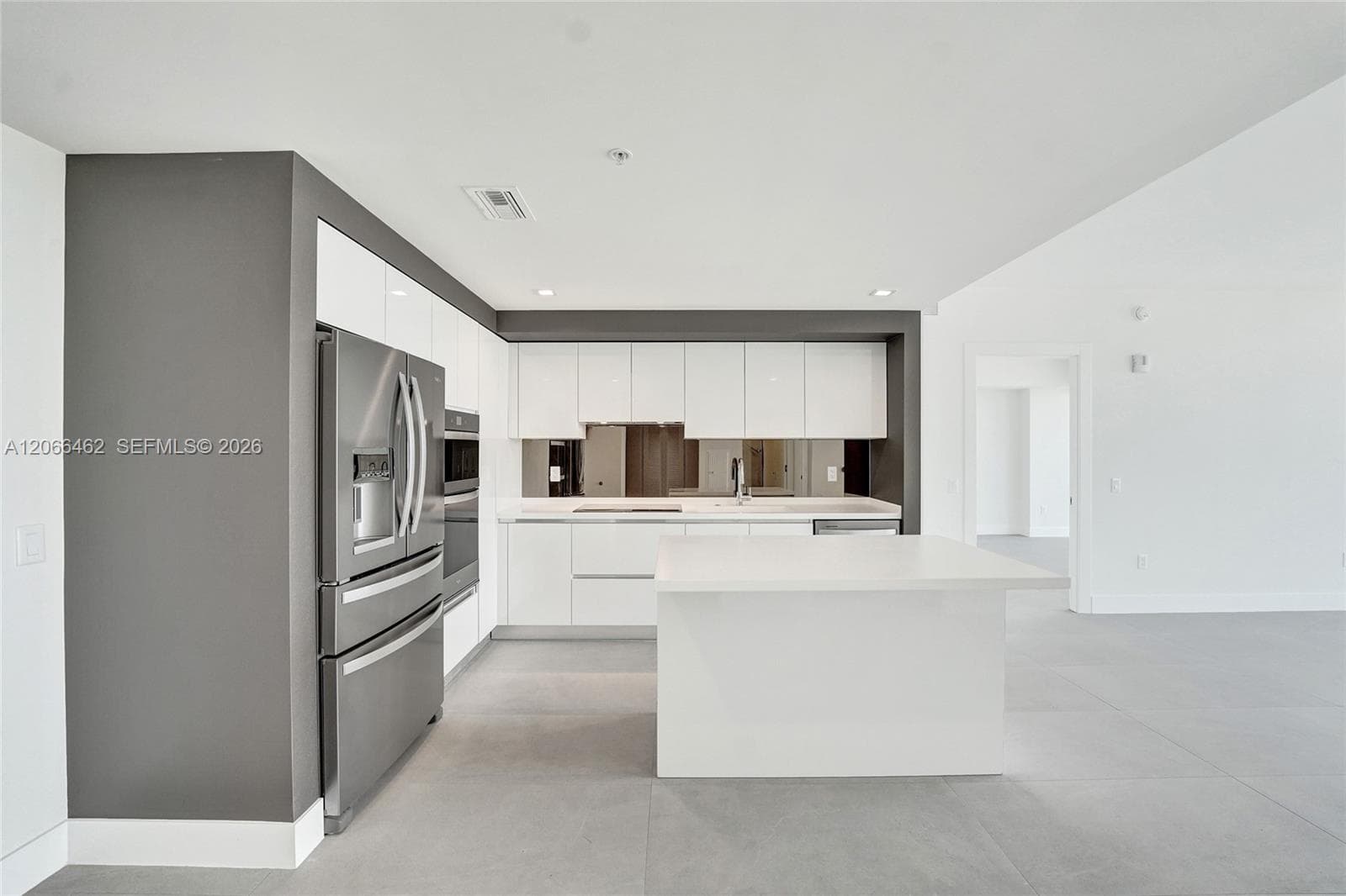 1170 E HALLANDALE BEACH BOULEVARD # 1111, Hallandale Beach, FL 33009 photo 7