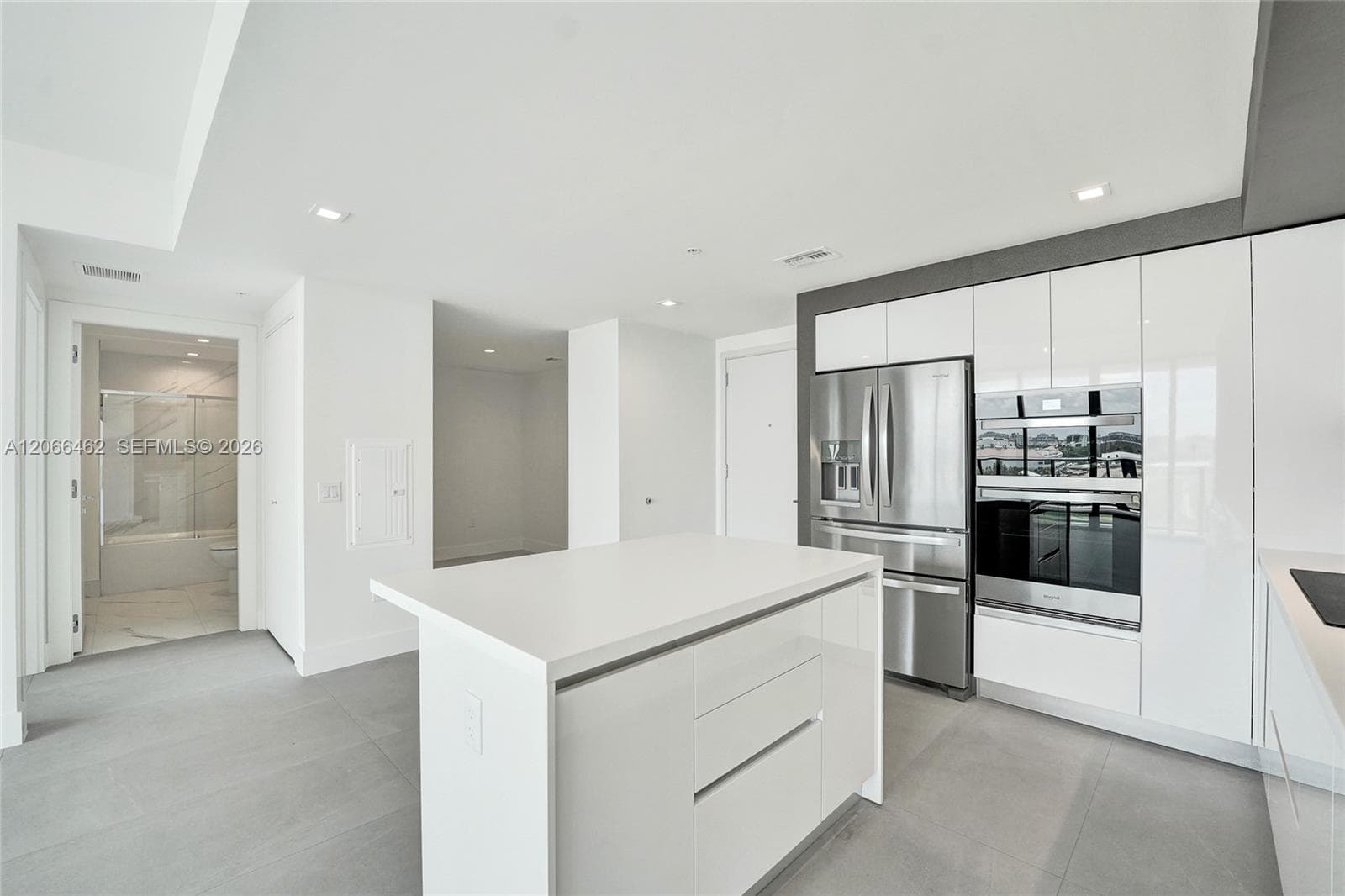 1170 E HALLANDALE BEACH BOULEVARD # 1111, Hallandale Beach, FL 33009 photo 10
