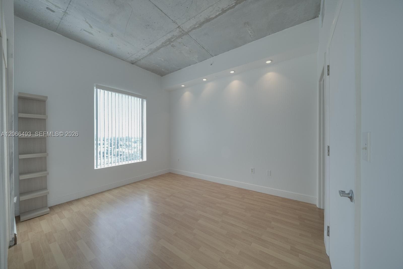 10 SW South River Dr # 1406, Miami, FL 33130 photo 12