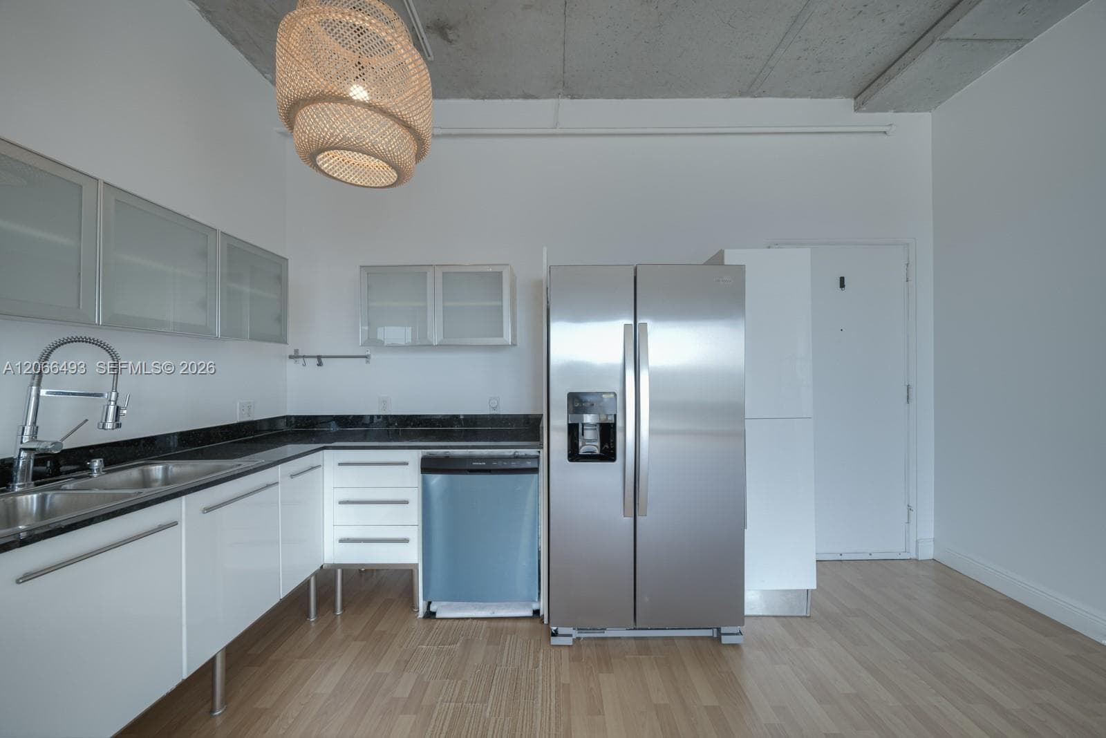 10 SW South River Dr # 1406, Miami, FL 33130 photo 8
