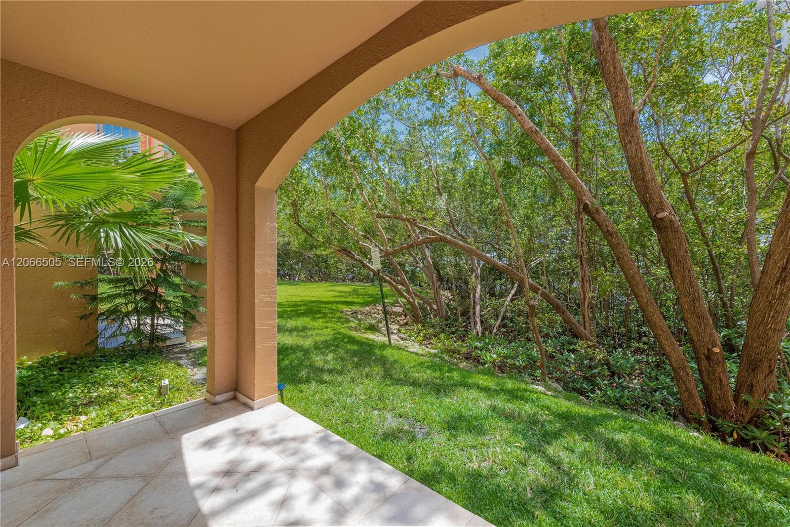 19601 E Country Club Dr # 7104, Aventura, FL 33180 photo 7