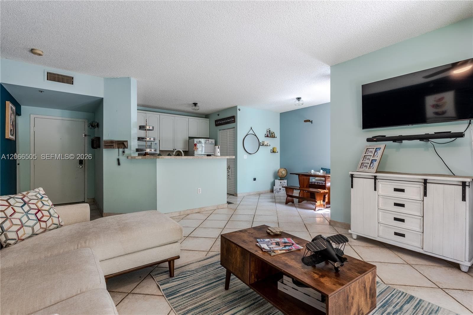 19601 E Country Club Dr # 7104, Aventura, FL 33180 photo 9