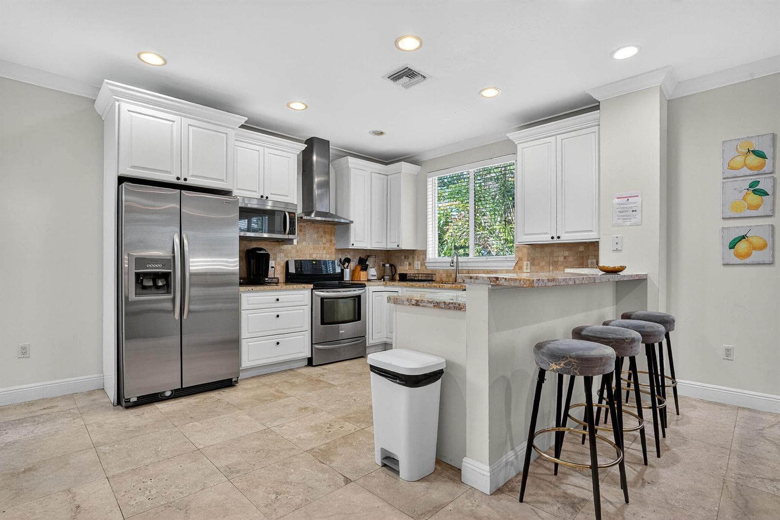 1705 NE 11th Street, Fort Lauderdale, FL 33304 photo 11