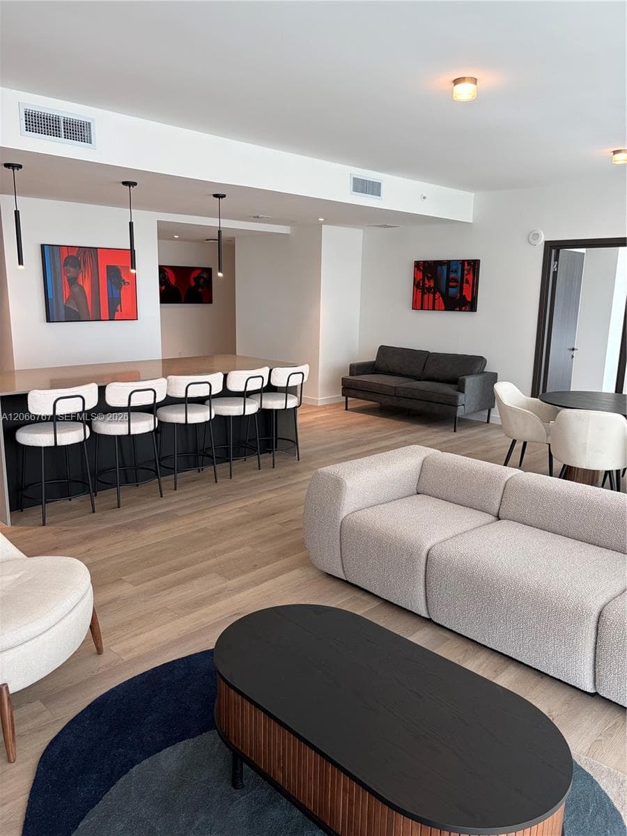 20 NE 11 Street # 1701, Miami, FL 33132 photo 13
