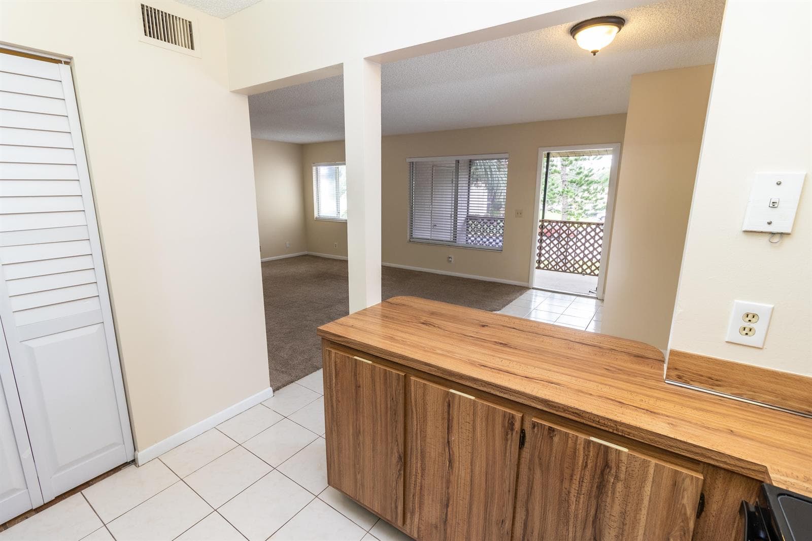 4987 Sable Pine Circle # D2, West Palm Beach, FL 33417 photo 10
