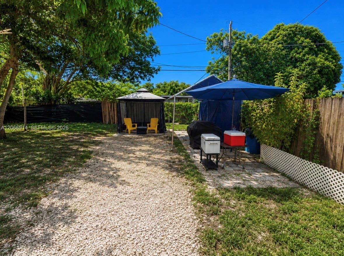 1650 NW 123rd St, North Miami, FL 33167 photo 11
