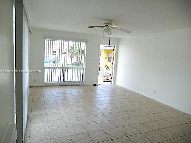 2724 NE 32nd St # 1, Fort Lauderdale, FL 33306 photo 4