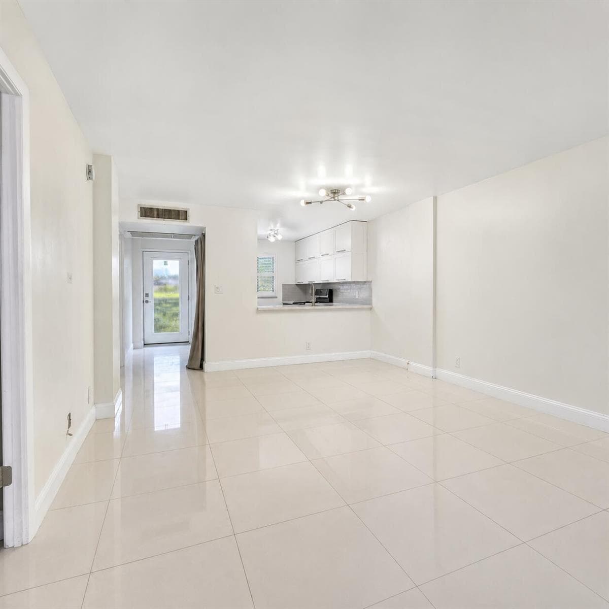 117 ROYAL PARK Drive # 1H, Oakland Park, FL 33309 photo 7