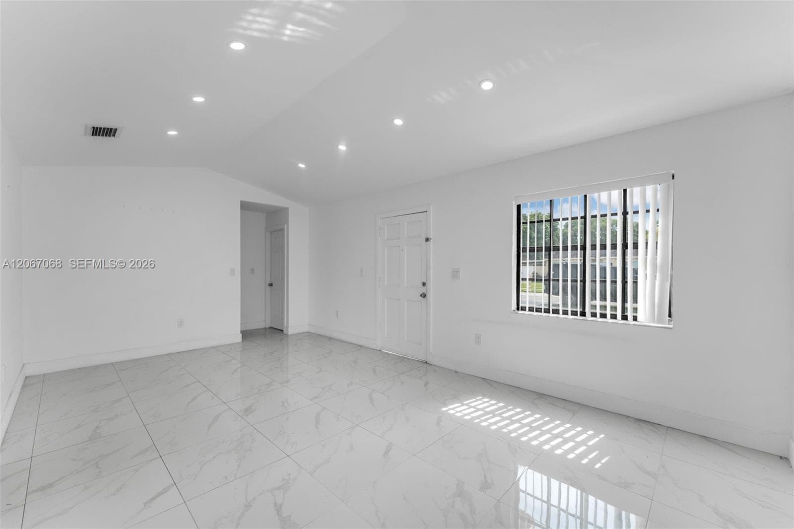 8246 SW 147th Ct, Miami, FL 33193 photo 7