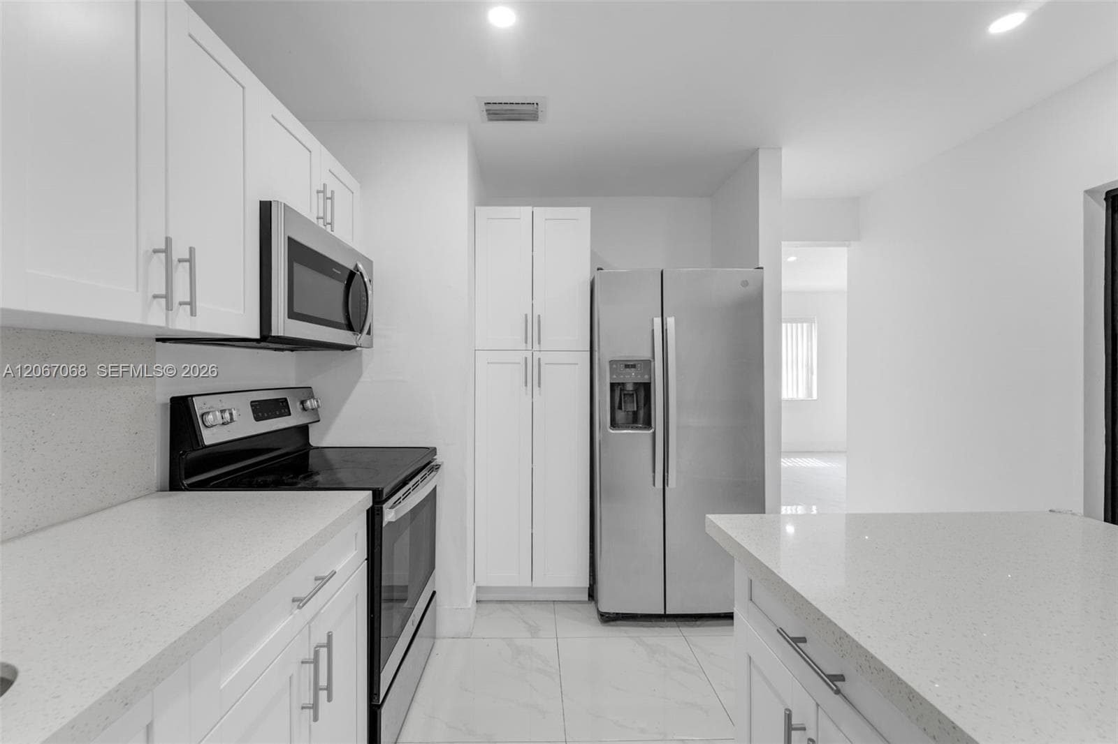 8246 SW 147th Ct, Miami, FL 33193 photo 11
