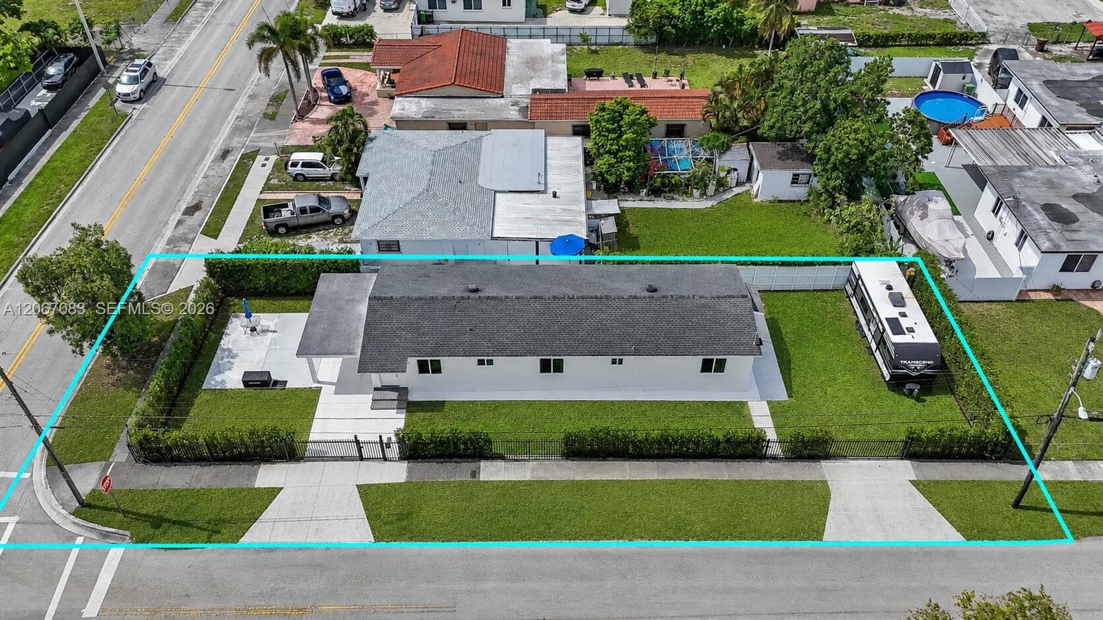 3930 W 2nd Ave, Hialeah, FL 33012 photo 4
